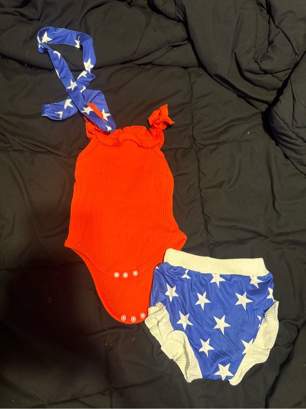 SHEIN Red Ribbed Baby Bodysuit with Blue Star Shorts and Headband